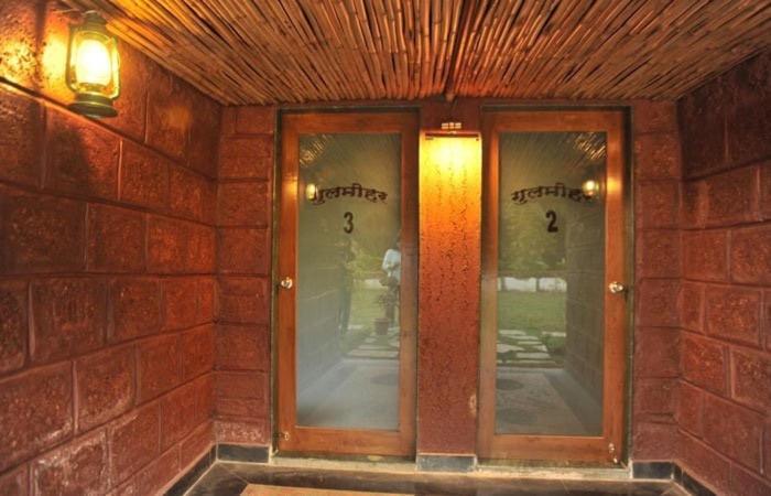 Anandvan Holiday Homes, Wai Bagian luar foto