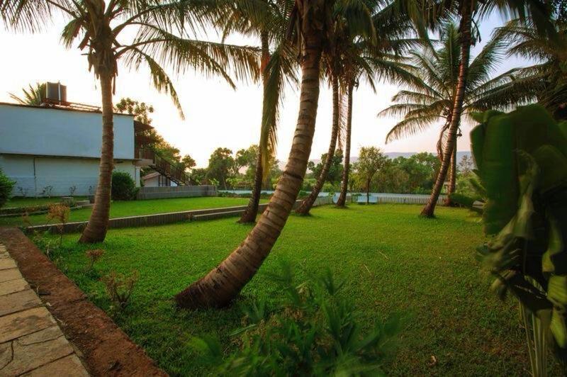 Anandvan Holiday Homes, Wai Bagian luar foto