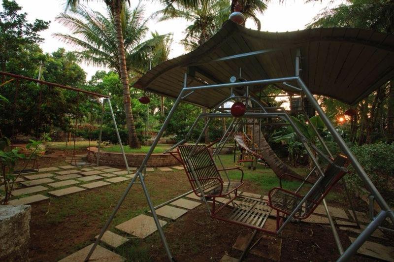 Anandvan Holiday Homes, Wai Bagian luar foto