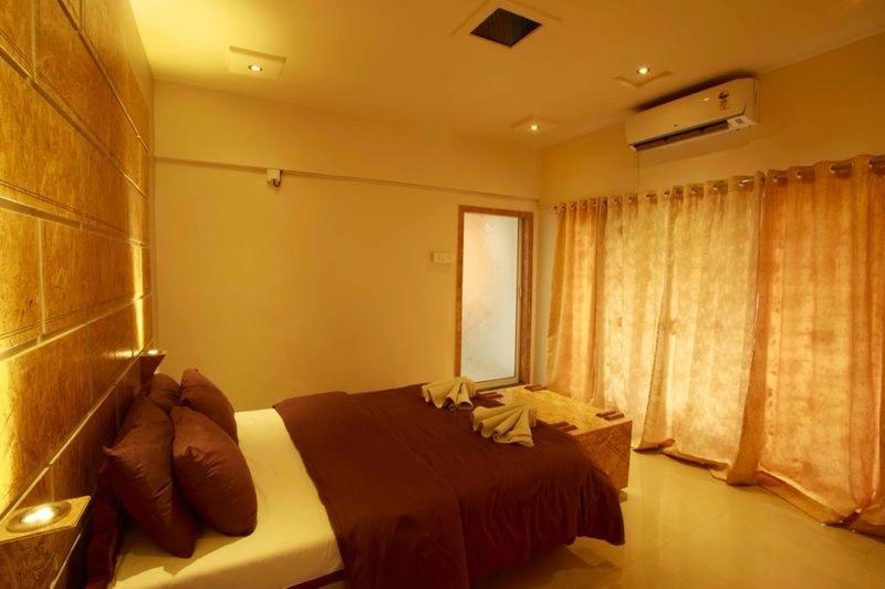 Anandvan Holiday Homes, Wai Bagian luar foto
